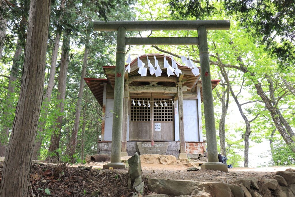 東峰笠山神社