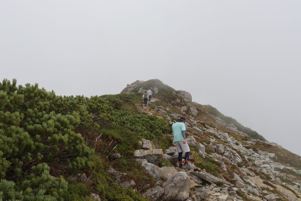 笠ヶ岳登山抜戸岳