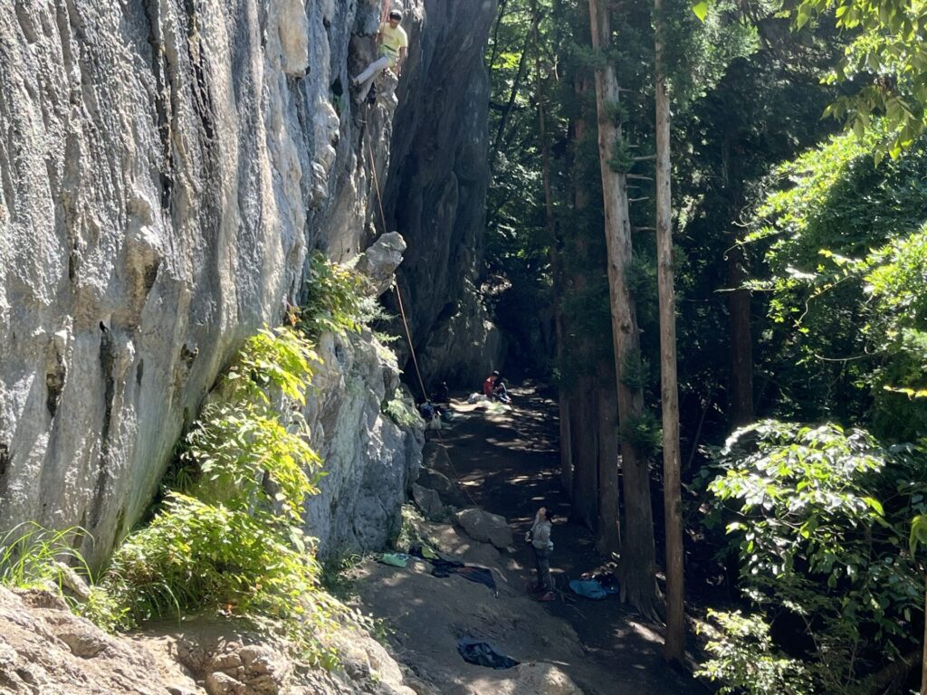 二子山クライミング