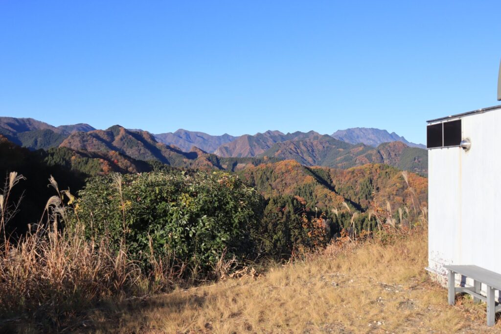 品刕登山口