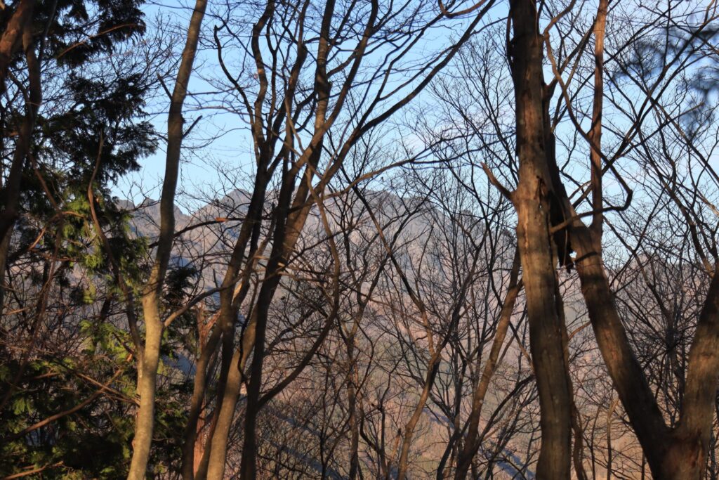 両見山からの両神山