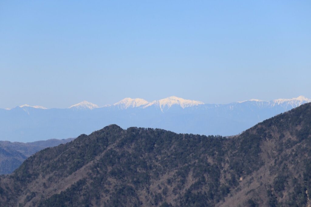 雲取山からの南アルプス