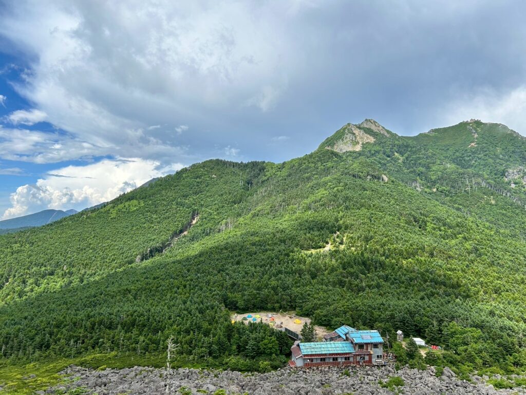 編笠山からの権現岳