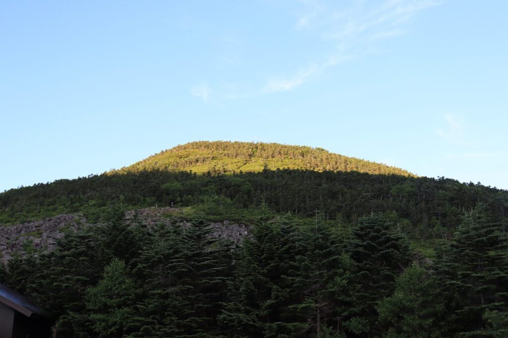 編笠山の朝