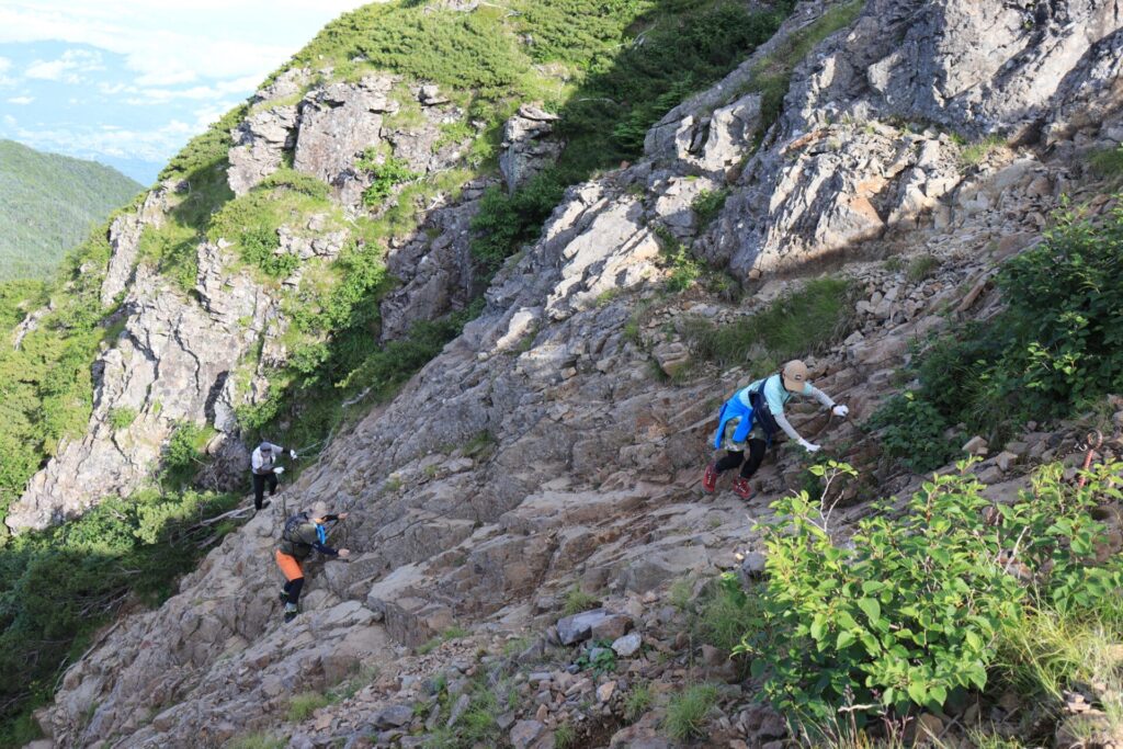 権現岳鎖場②