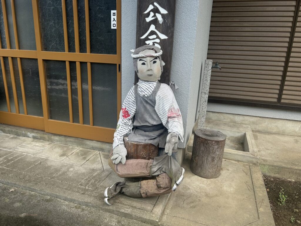 贄川地区のかかし