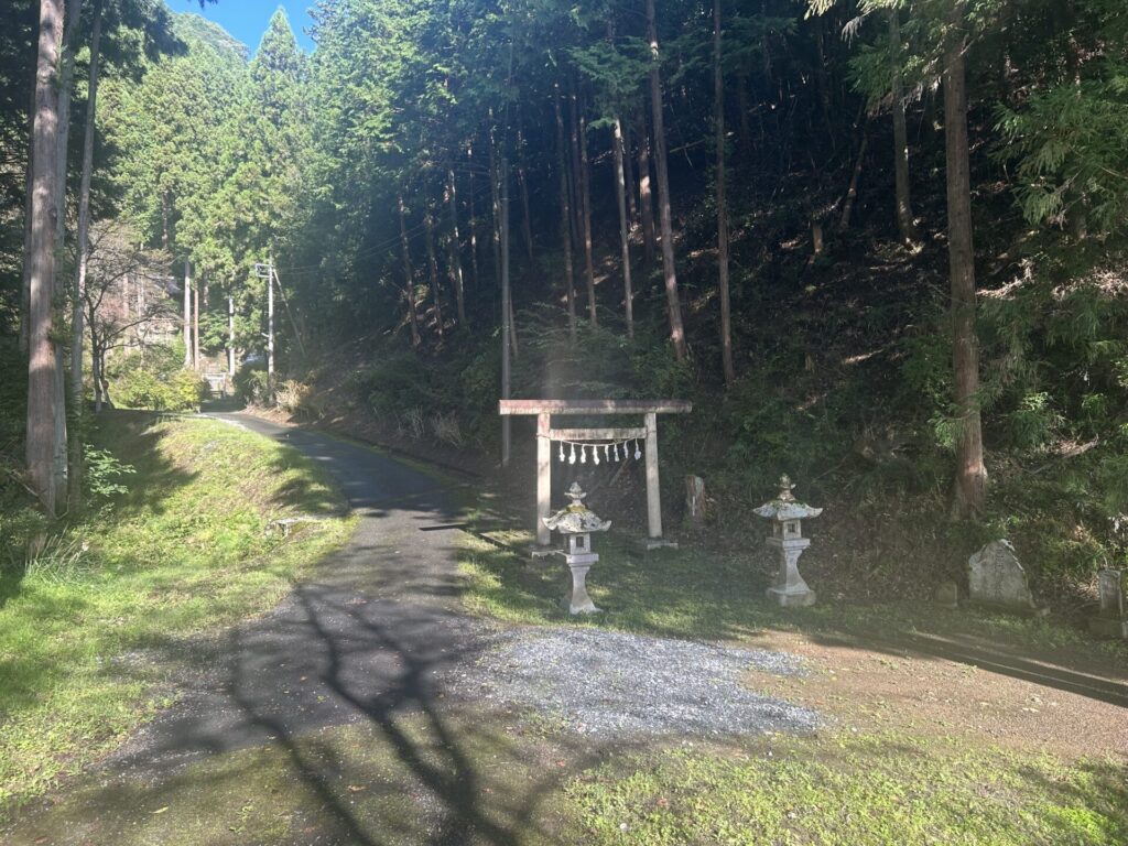 猪狩神社入口